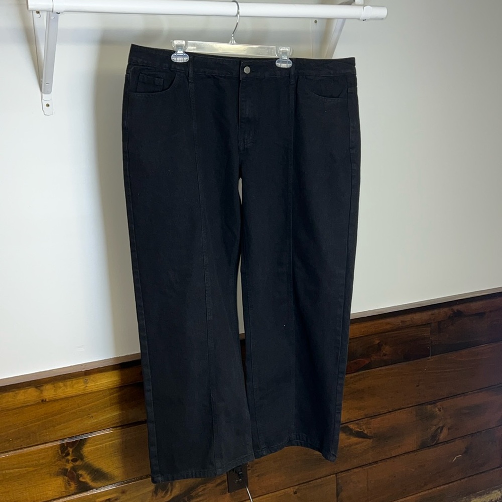 Amazon Wide Leg Black High Rise Jeans- 4X